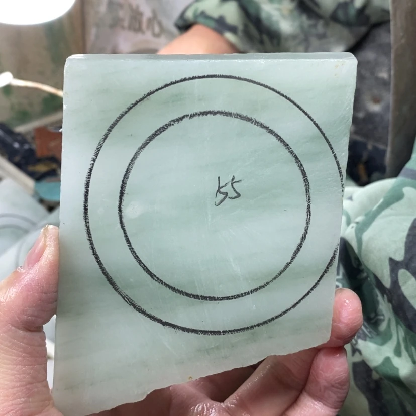 【闪购商品】未镶嵌手镯石英质玉（天山翠）钟*馨定制手镯