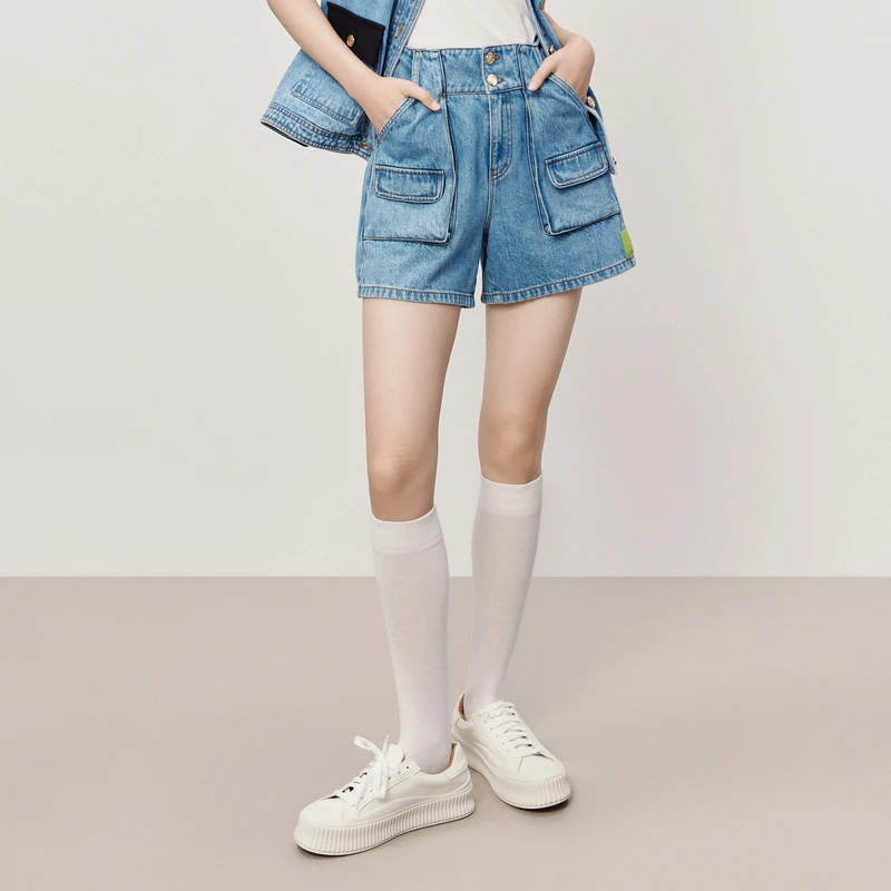 HPLY荷比俪2023夏季新款女显瘦休闲双侧口袋短裤HYD22400076