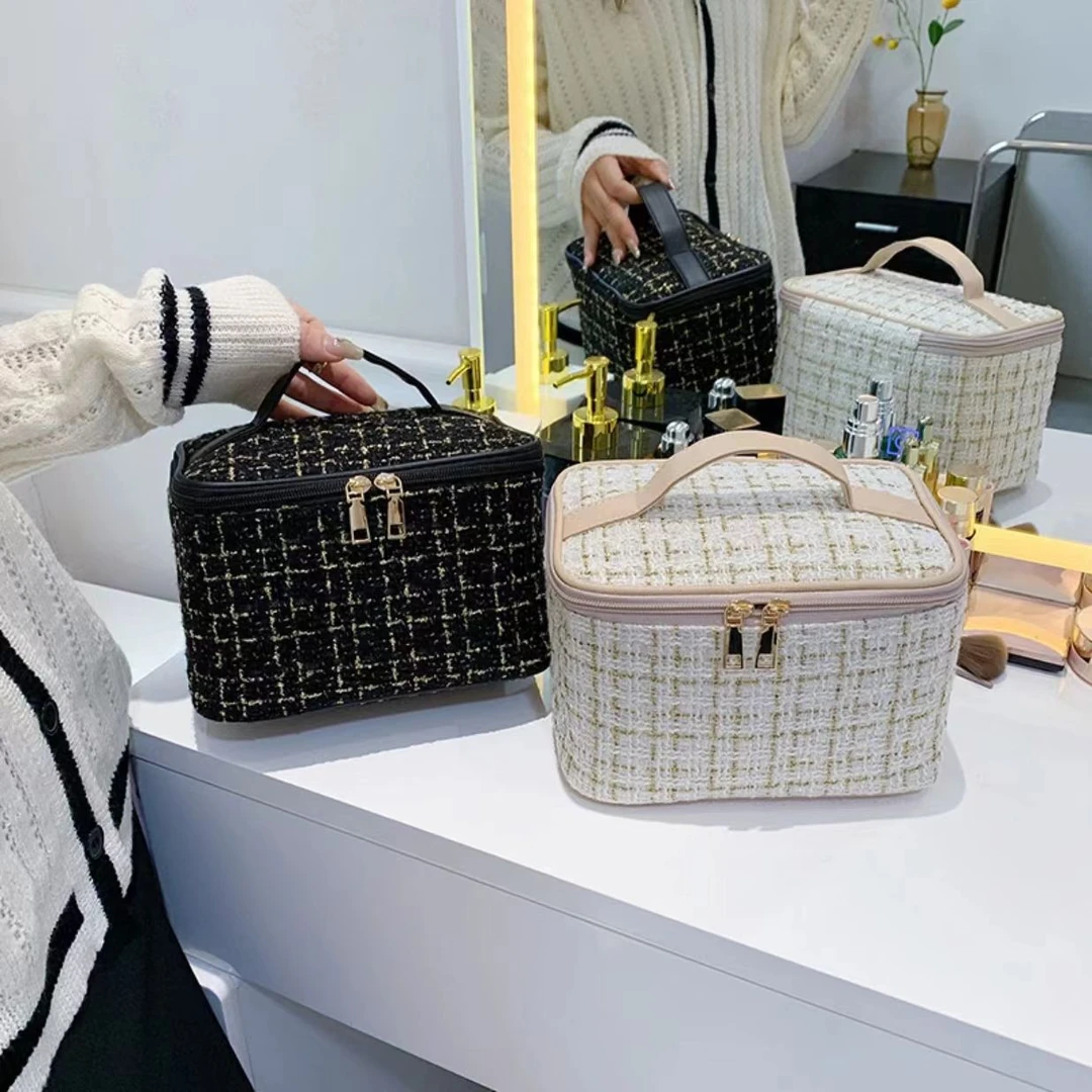 小香风网红手提化妆包大容量ins风便携高颜值旅行洗漱收纳包韩版