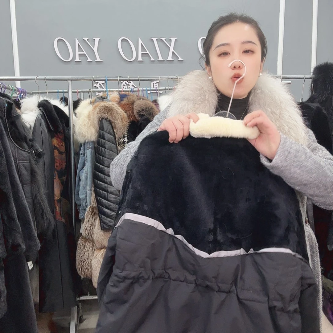 姚小妖家高端皮草