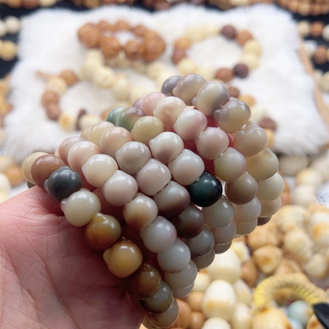 吊坠白玉菩提干磨菩提猫猫头13卡随机发