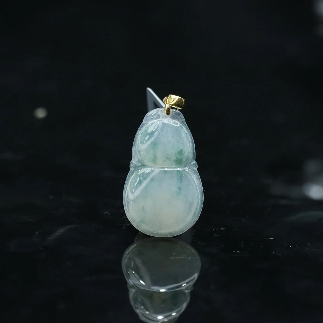 FC2天然缅甸翡翠A货18k葫芦/900167/保利厦门拍卖