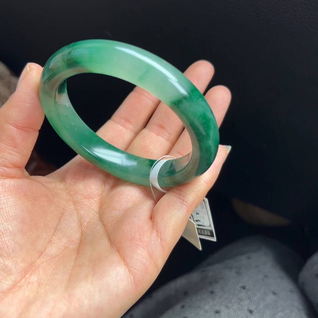 石英质玉未镶嵌手镯非洲翠5859