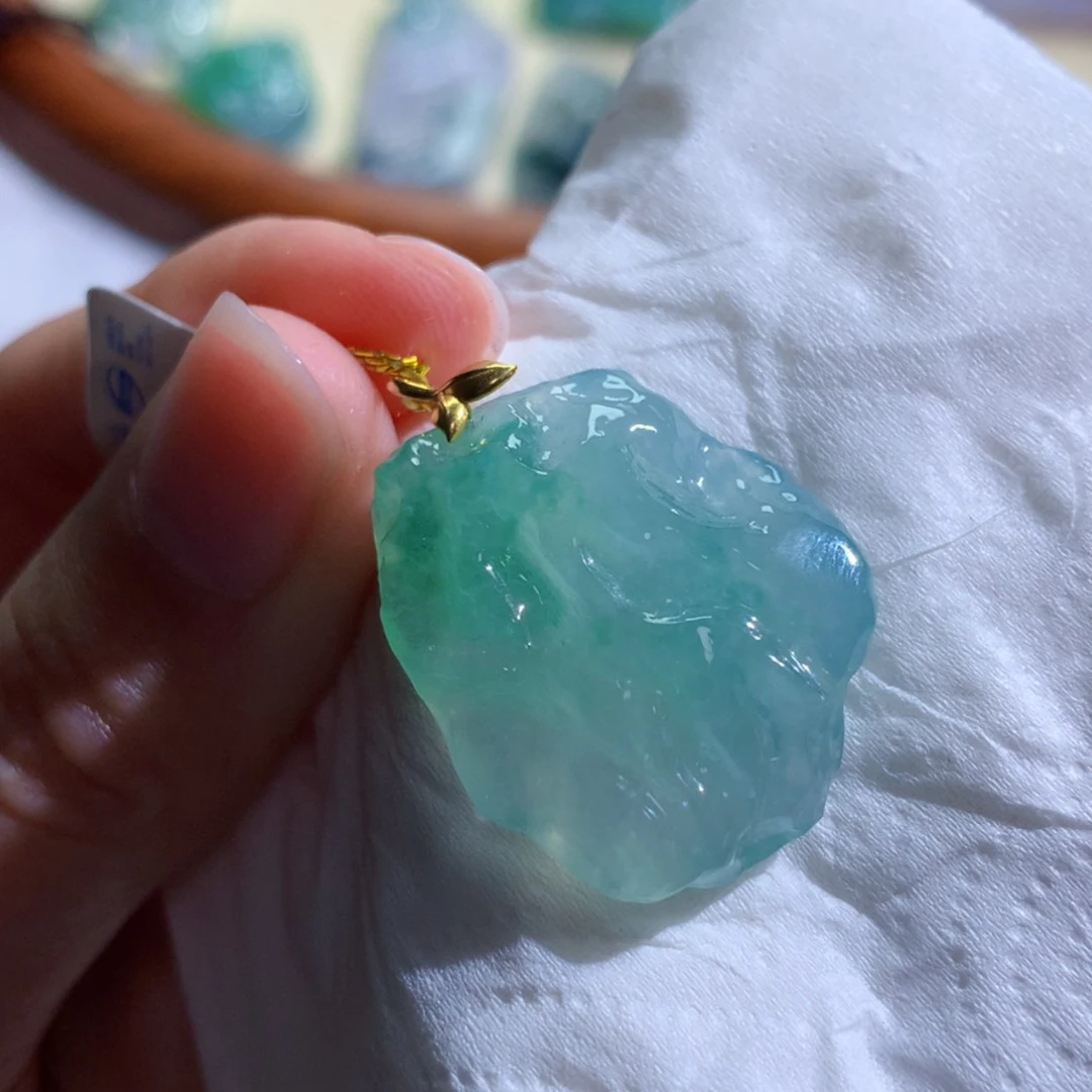 【闪购商品】翡翠吊坠(不含链)未镶嵌 3673