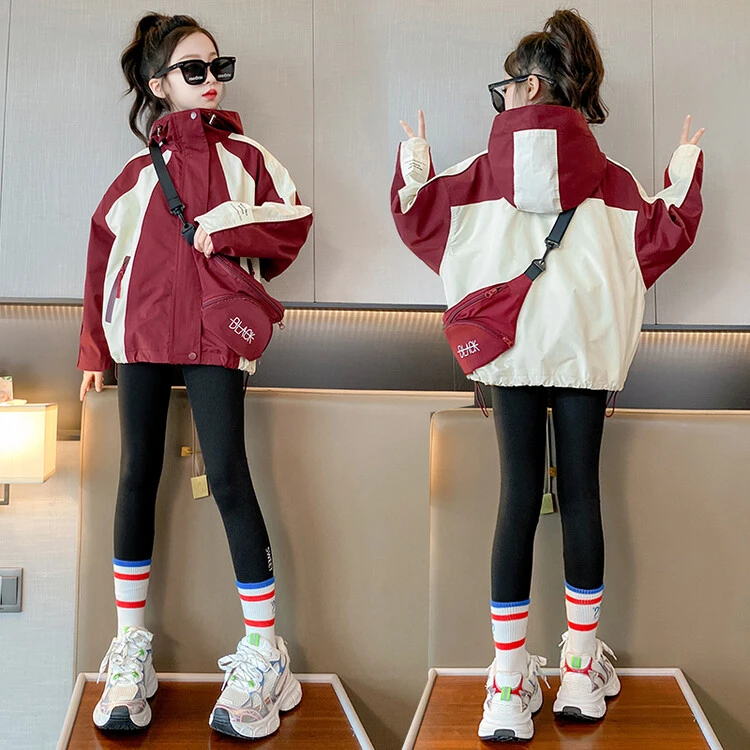 女童春秋新款外套时髦2024洋气儿童宽松网红外套大童春季冲锋衣