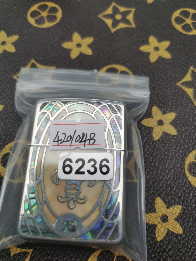 Zippo打火机回血04B中盔克罗心-6236