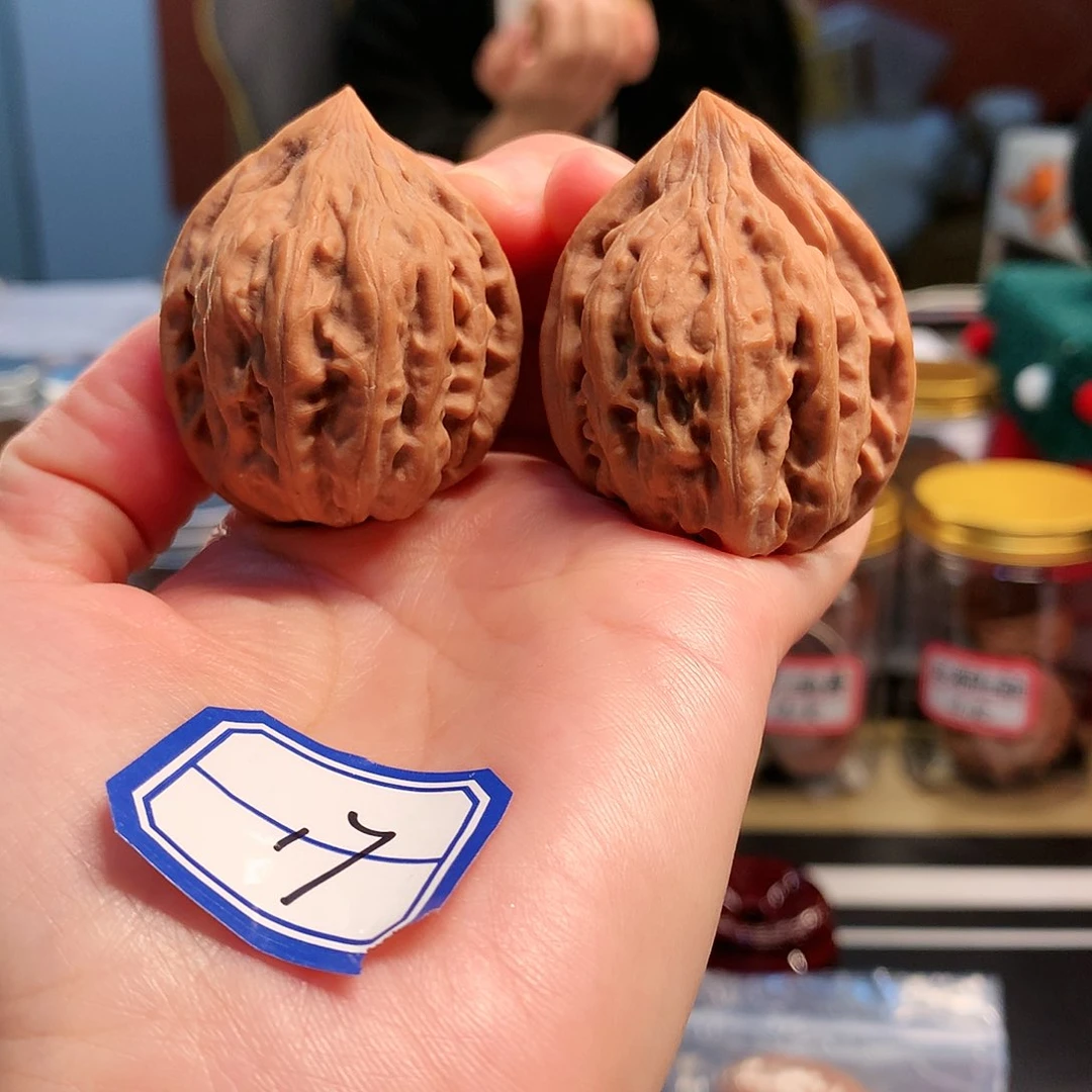 【闪购商品】吊坠文玩核桃瓷瓶鸭嘴 36尺