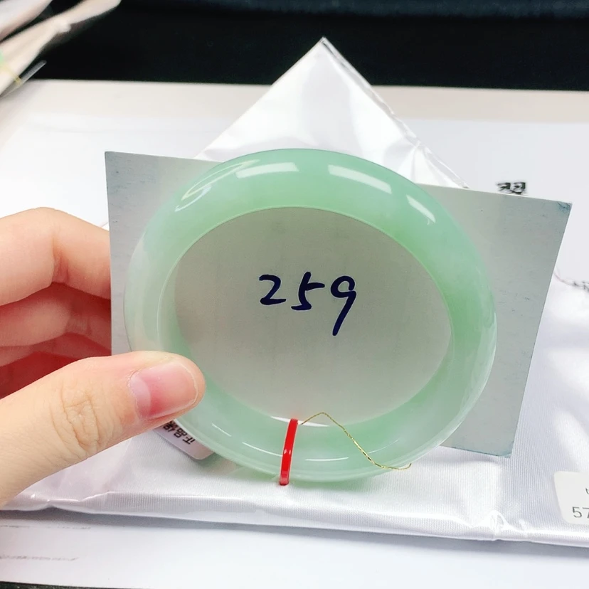 【闪购商品】翡翠手镯未镶嵌缅甸天然a货手镯57+