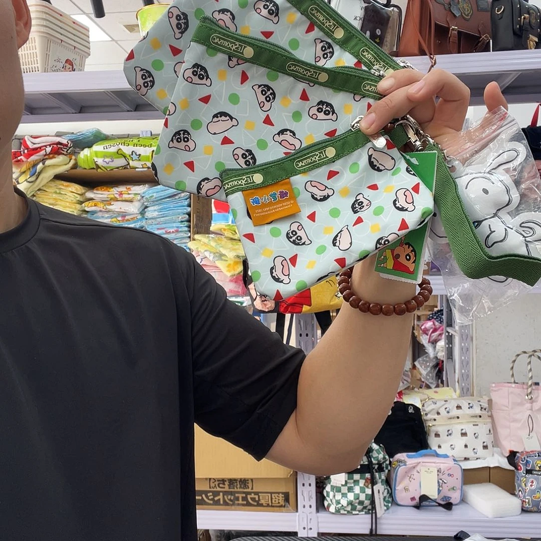 PU化妆包等产品和产品