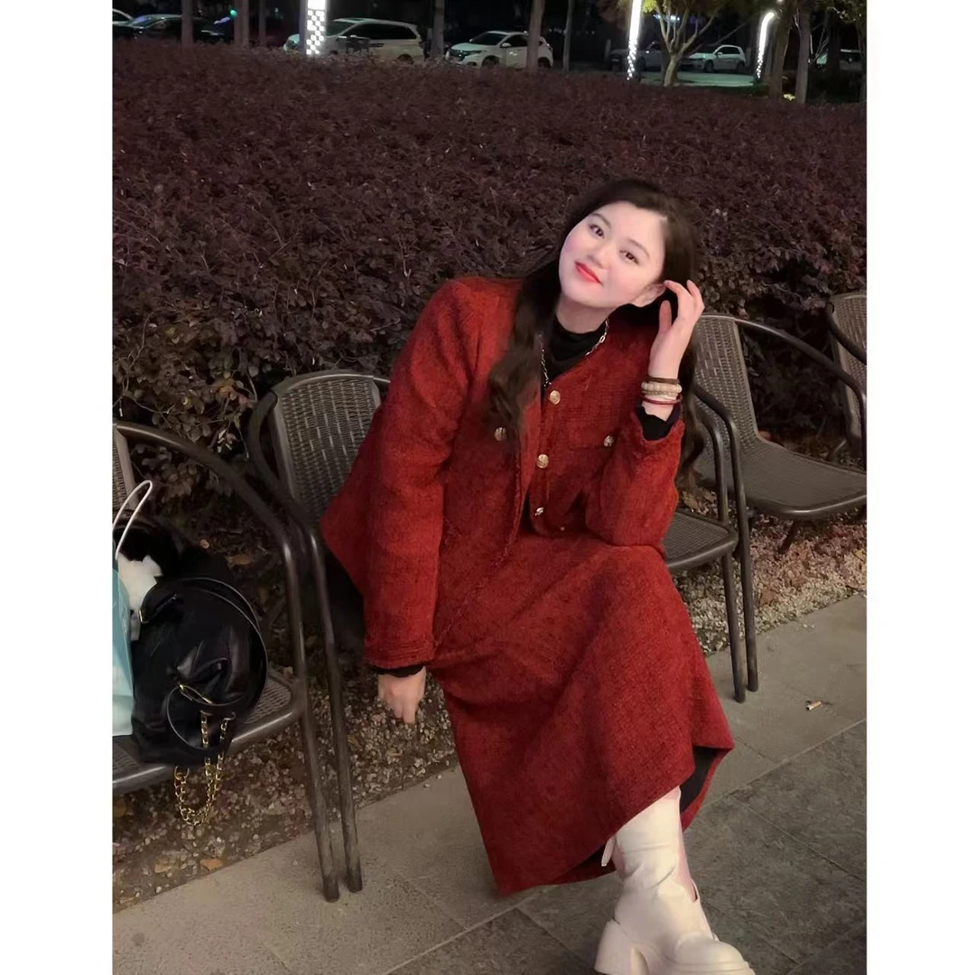 【小稳精选 部分现】秋冬鸿运当头小香风法式酒红外套网红半身裙