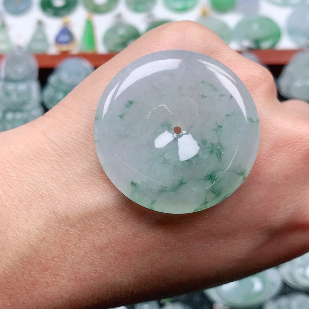 翡翠吊坠(不含链)未镶嵌