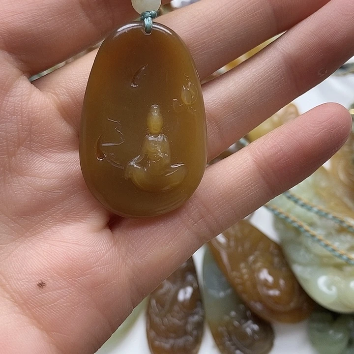 颈饰未镶嵌和田玉丢*童