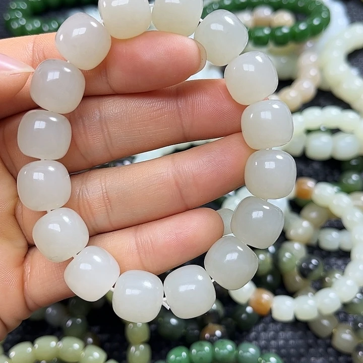 和田玉未镶嵌手链