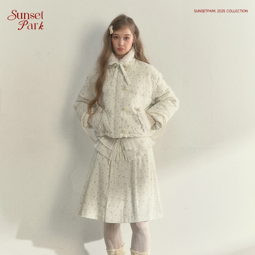 SunsetPark日落公园碎花毛绒领灯芯绒羽绒服/百褶裙