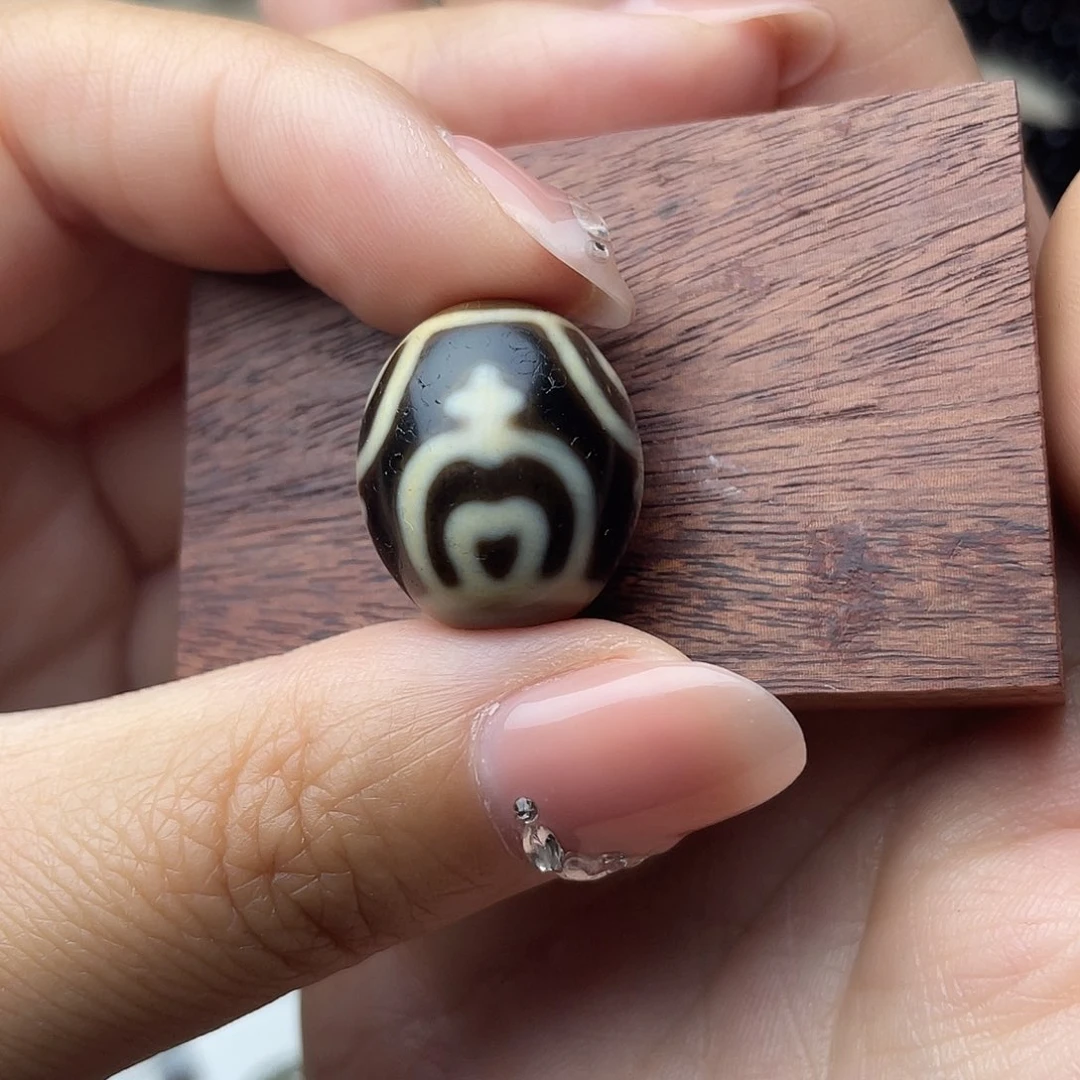 大叶紫檀（黑酸枝木类）思****&