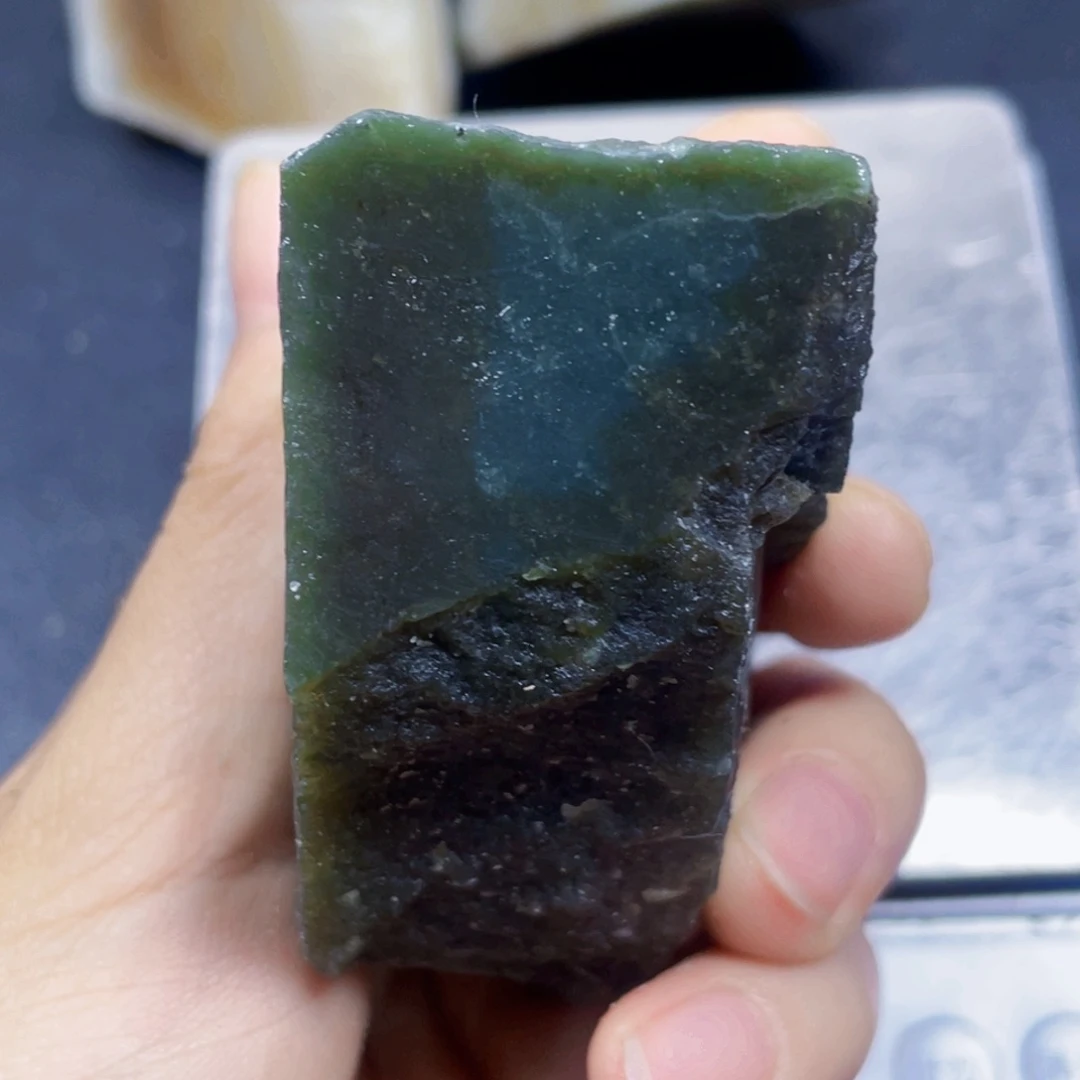 未镶嵌和田玉珠宝半成品