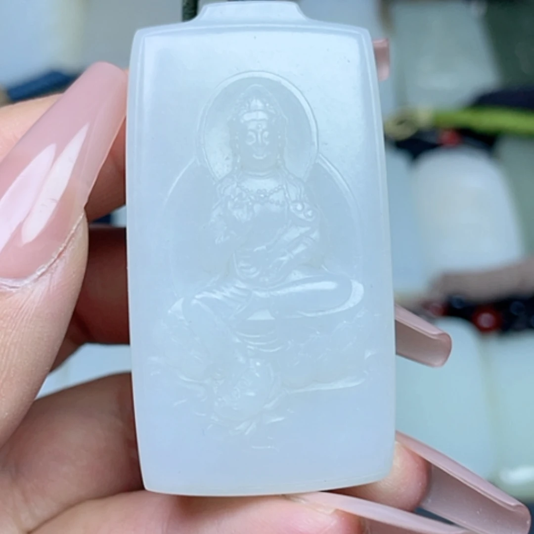 【闪购商品】颈饰未镶嵌和田玉