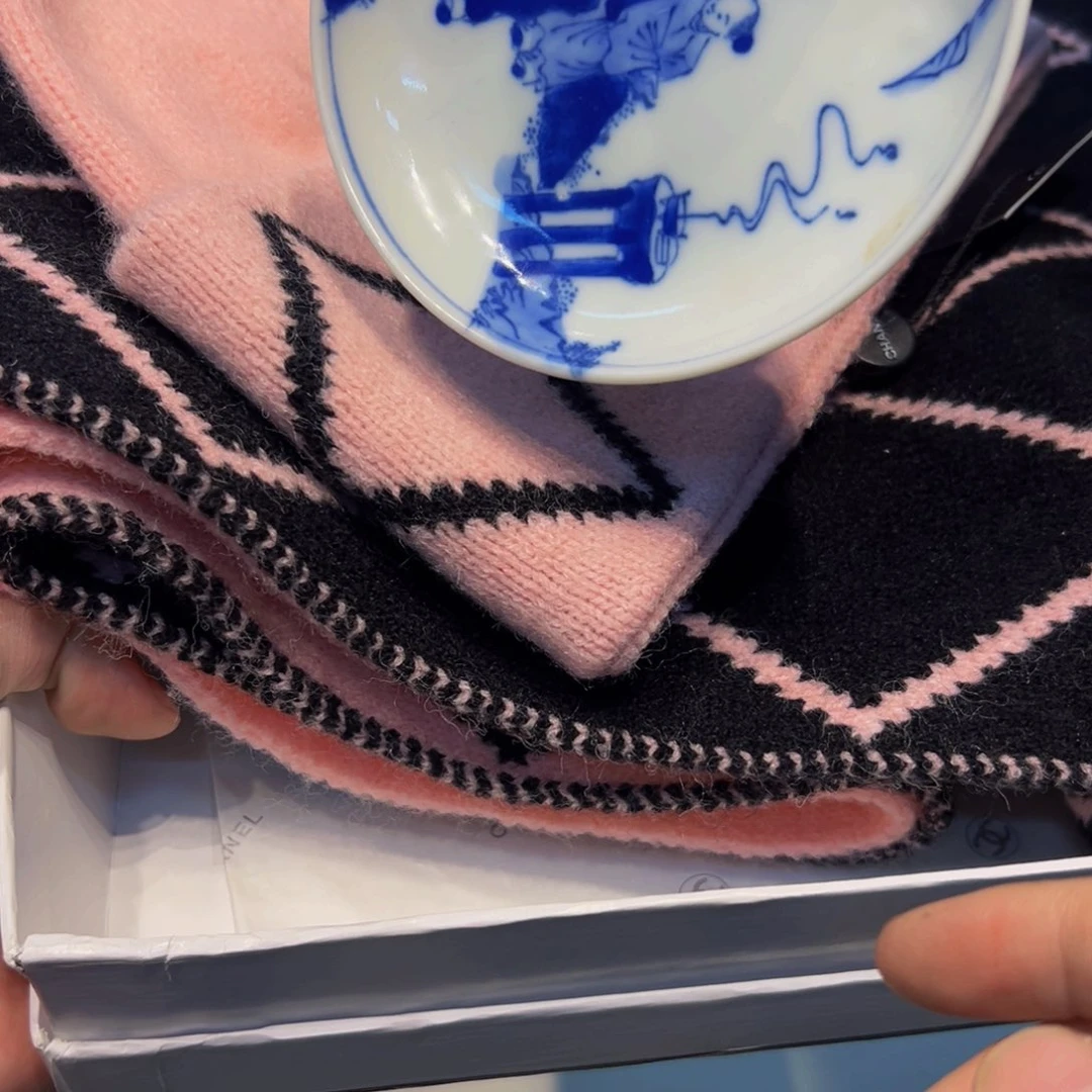 瓷器花瓶瓷器花瓶