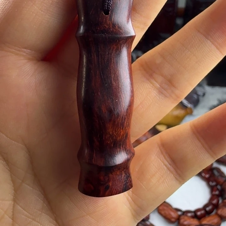 檀香紫檀（小叶紫檀）印度小叶紫檀野生老料吊坠竹节