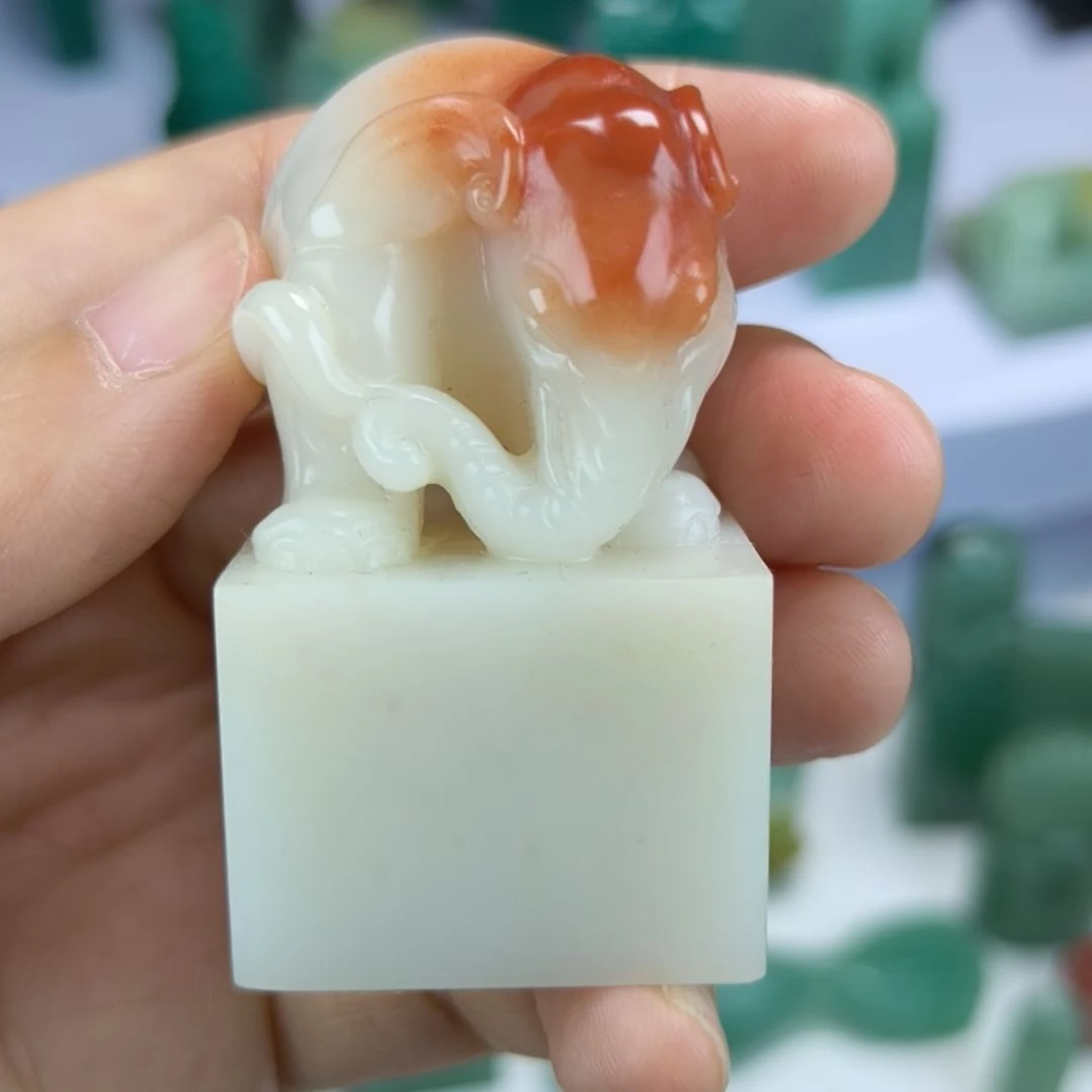 印石昌化石俏色巧雕印章