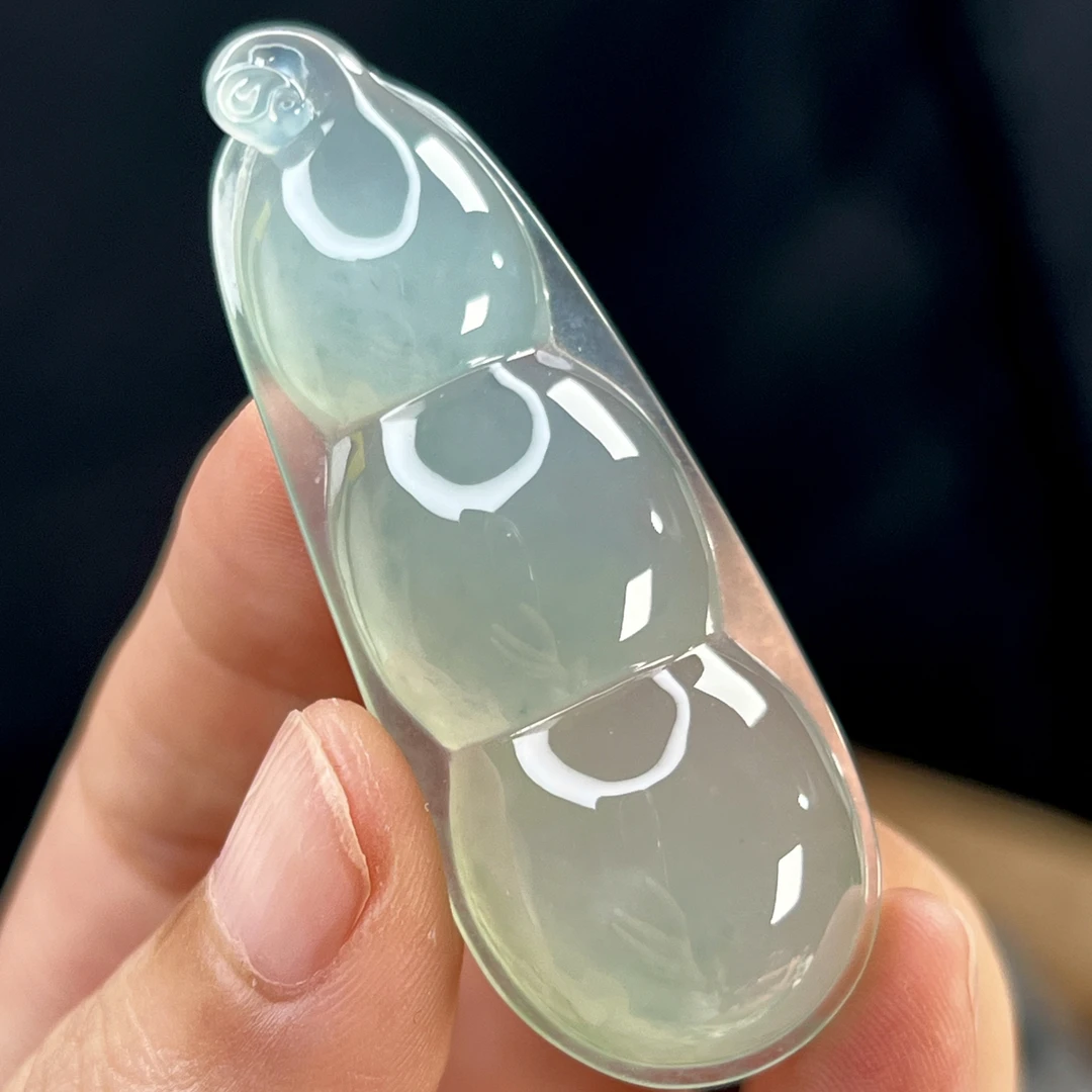 【博桉翡翠】翡翠福豆吊坠