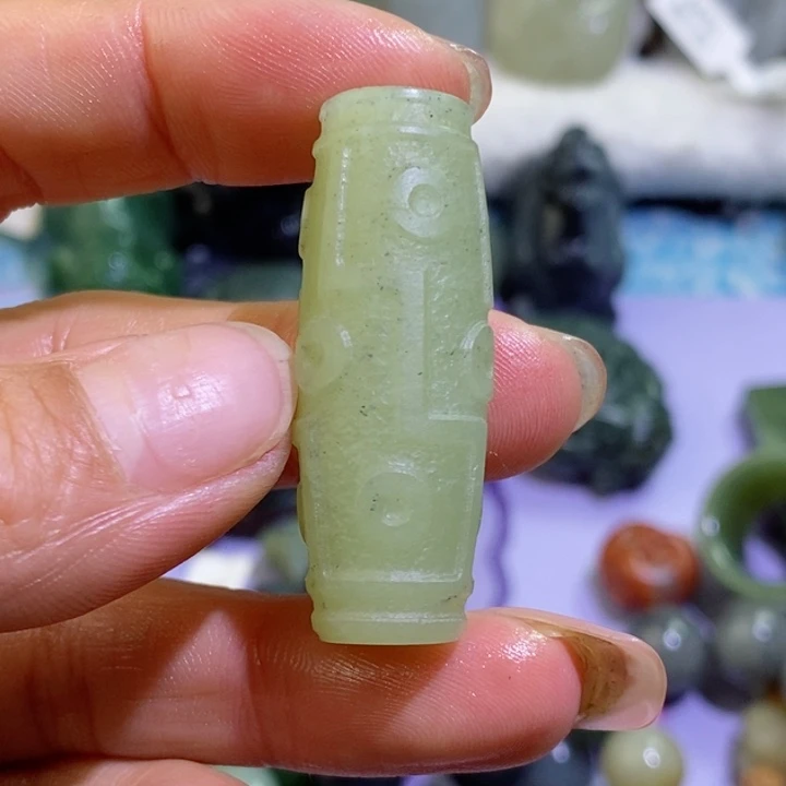 和田玉边角料未镶嵌