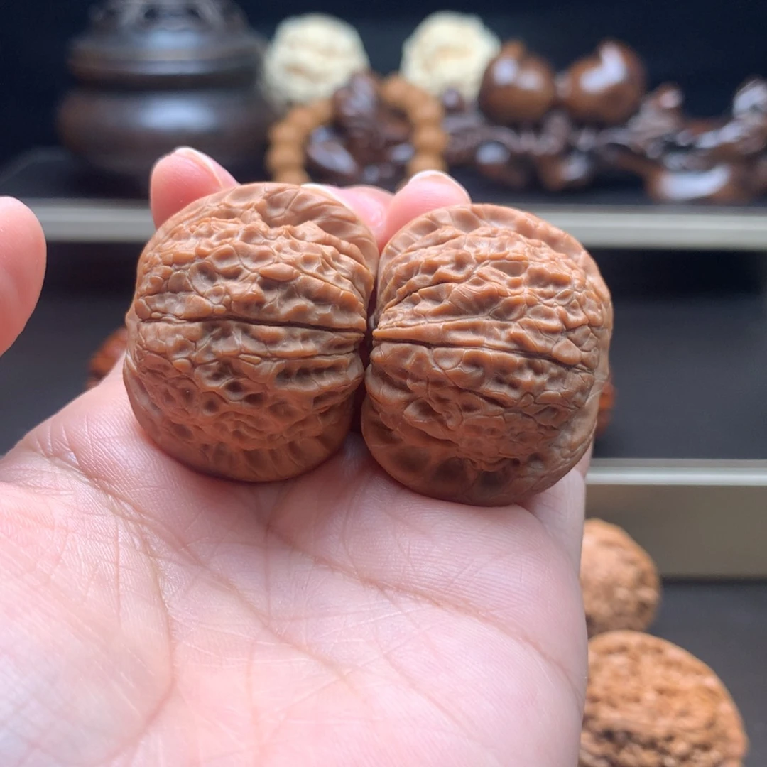 吊坠文玩核桃血麒麟