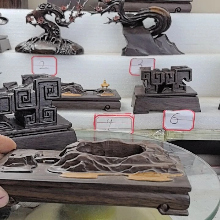 【闪购商品】风车木（黑檀木）
