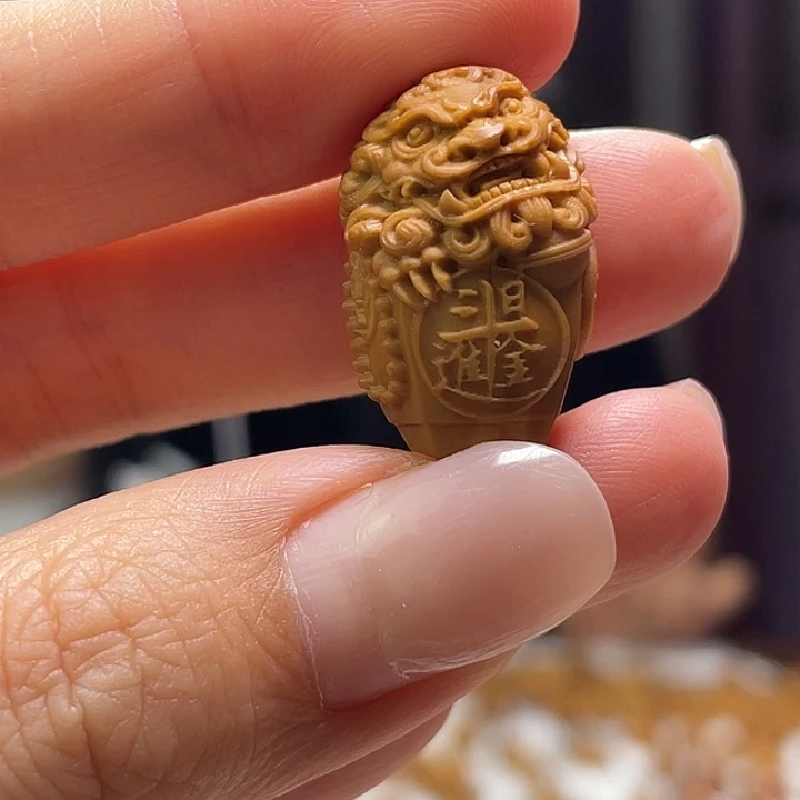 橄榄核吊坠橄榄核