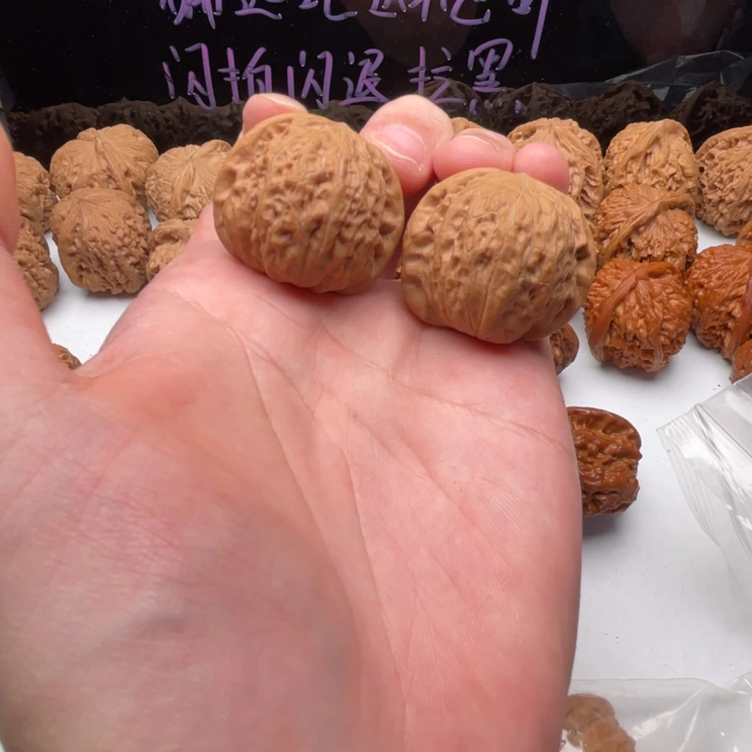 核桃把件35全品无药铁锤