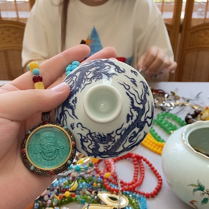 瓷片宝宝不哈哈哈哈哈哈哈哈哈哈