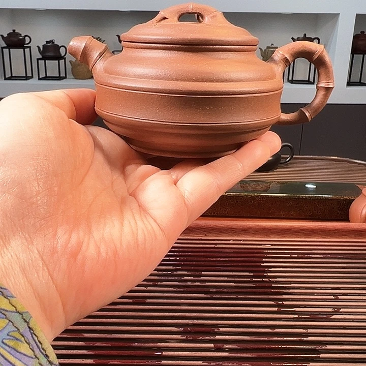 紫砂茶壶双线竹鼓段泥
