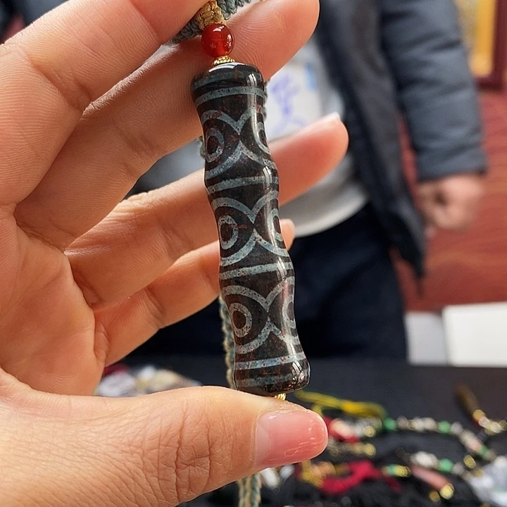 玛瑙/玉髓合金颈饰