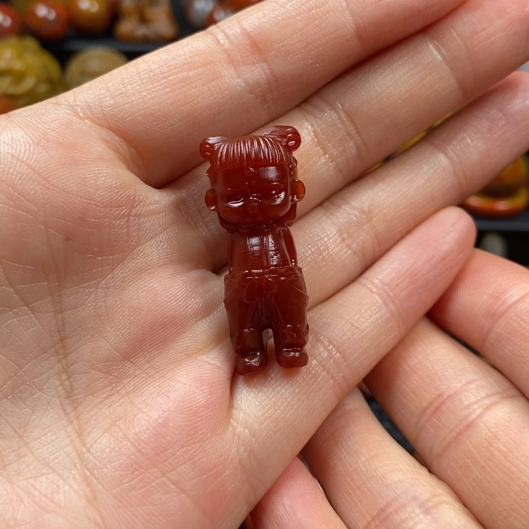 玛瑙/玉髓挂件未镶嵌海*?