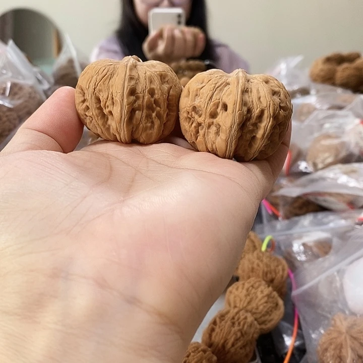 文玩核桃吊坠元宝39小水尖