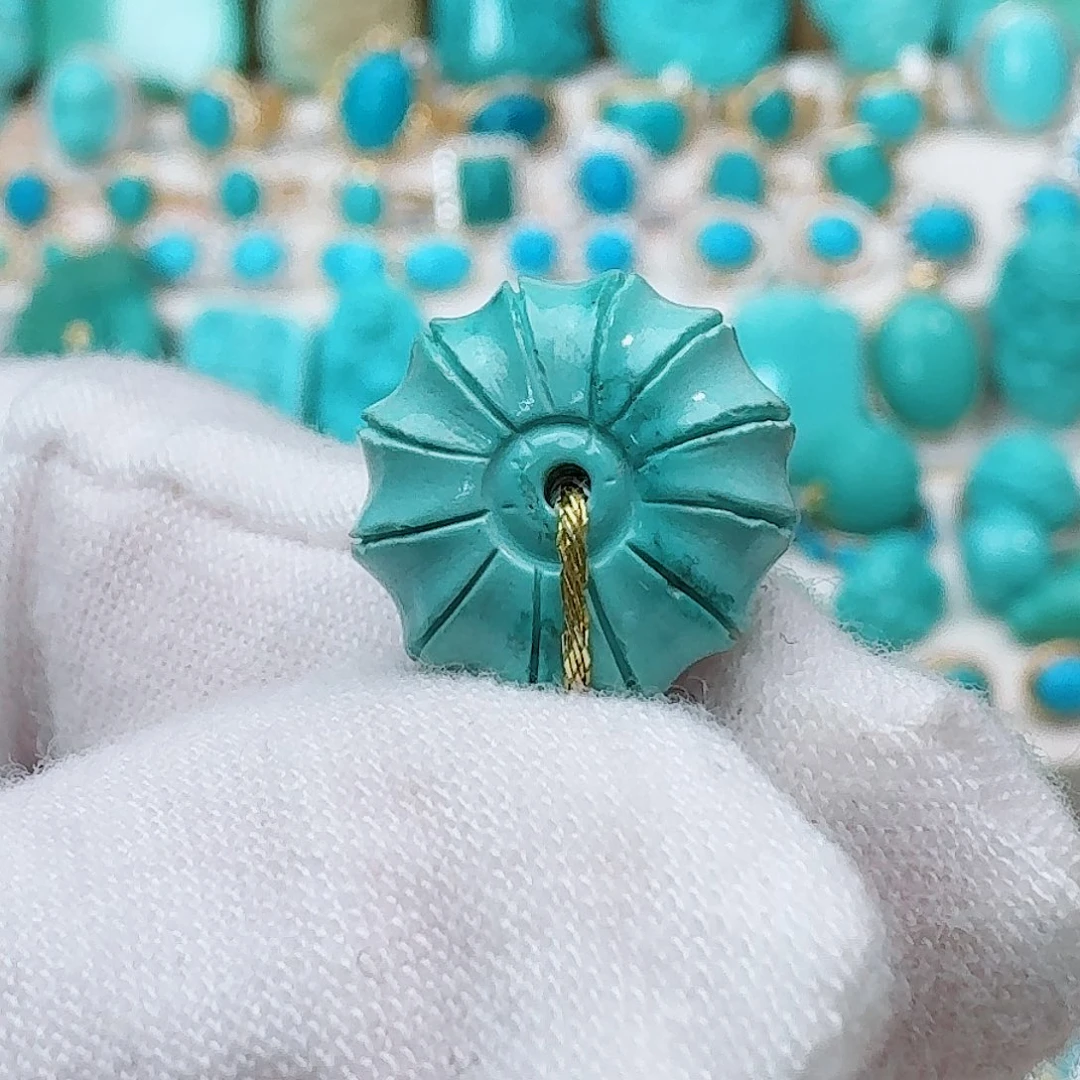 未镶嵌绿松石珠宝奇石