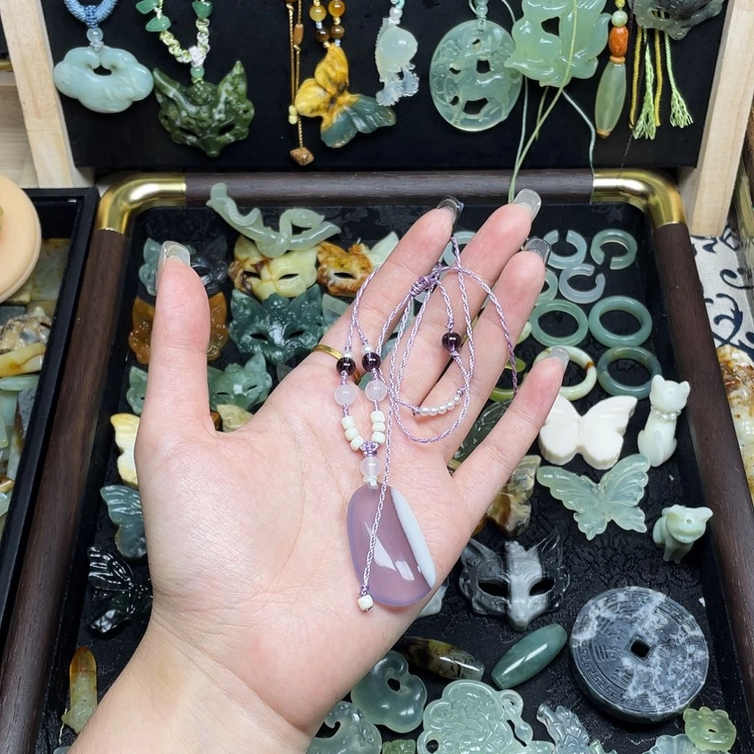 蛇纹石玉未镶嵌颈饰福利