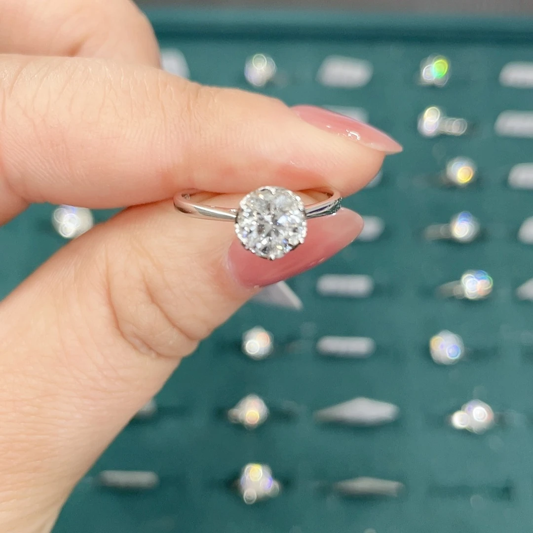 实验室培育钻石18K金镶嵌18k金培育钻石女戒