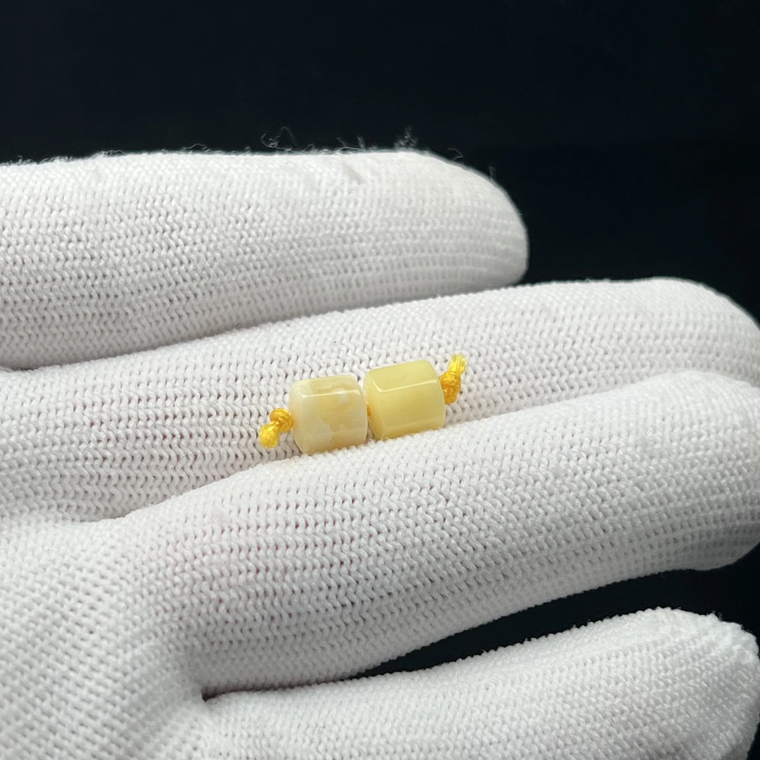B4695天然原矿蜜蜡瑕疵特价墩子7.2mm支持复检假一罚十