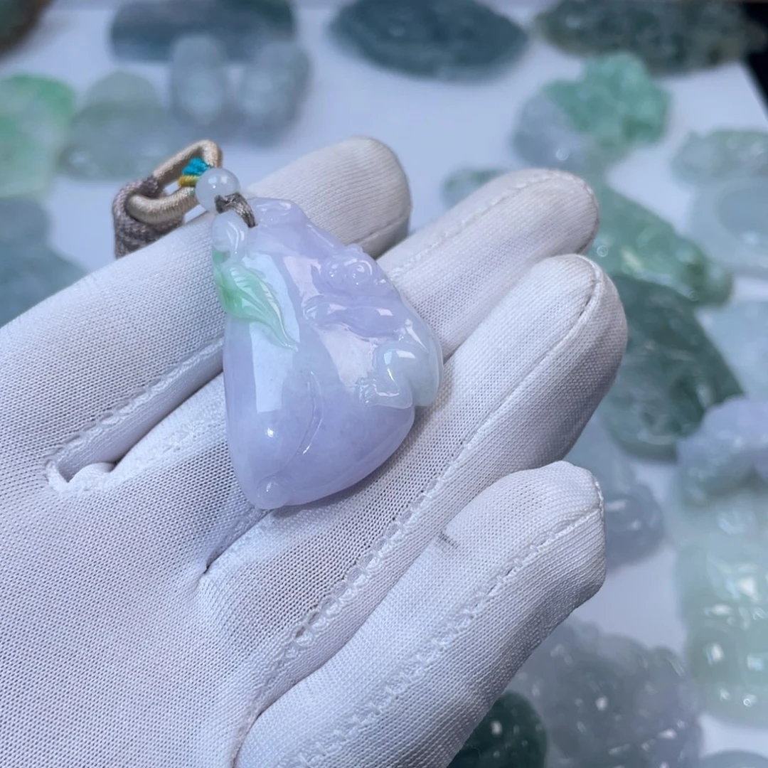 颈饰未镶嵌翡翠1