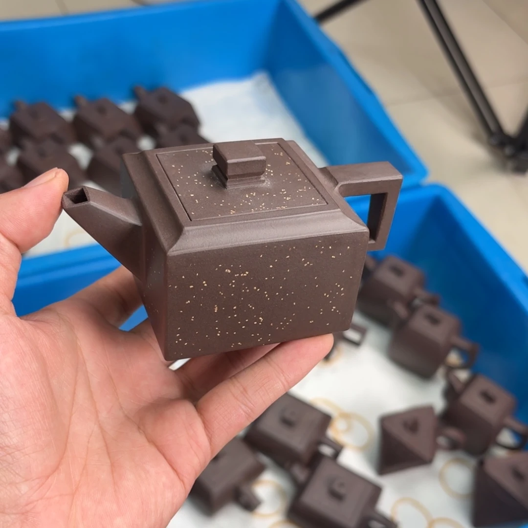 饮***风茶壶紫砂全手工现片四方150cc紫泥铺沙