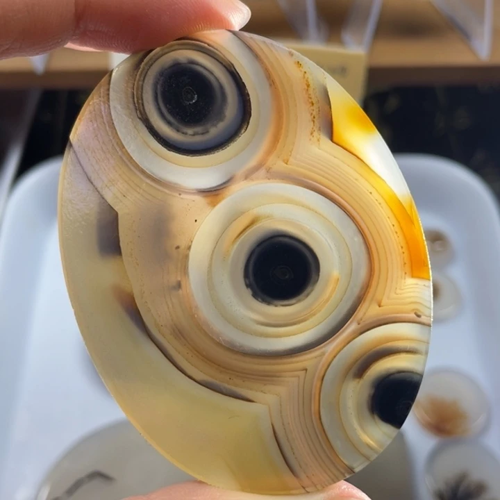 玛瑙/玉髓未镶嵌牌子