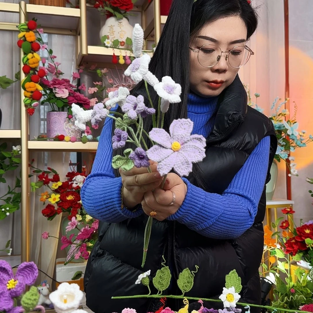 手工钩织设计花束