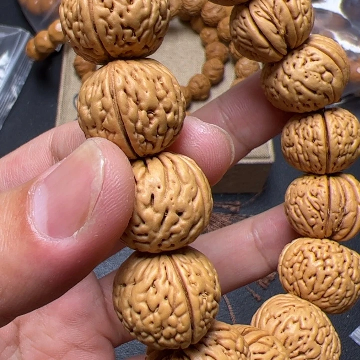 猴头核桃手串七***丶呢带