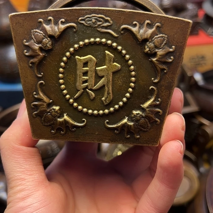 精美铜器摆件下单