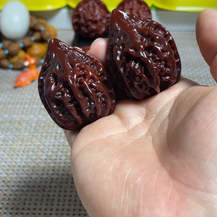 云***天把件文玩核桃秋子