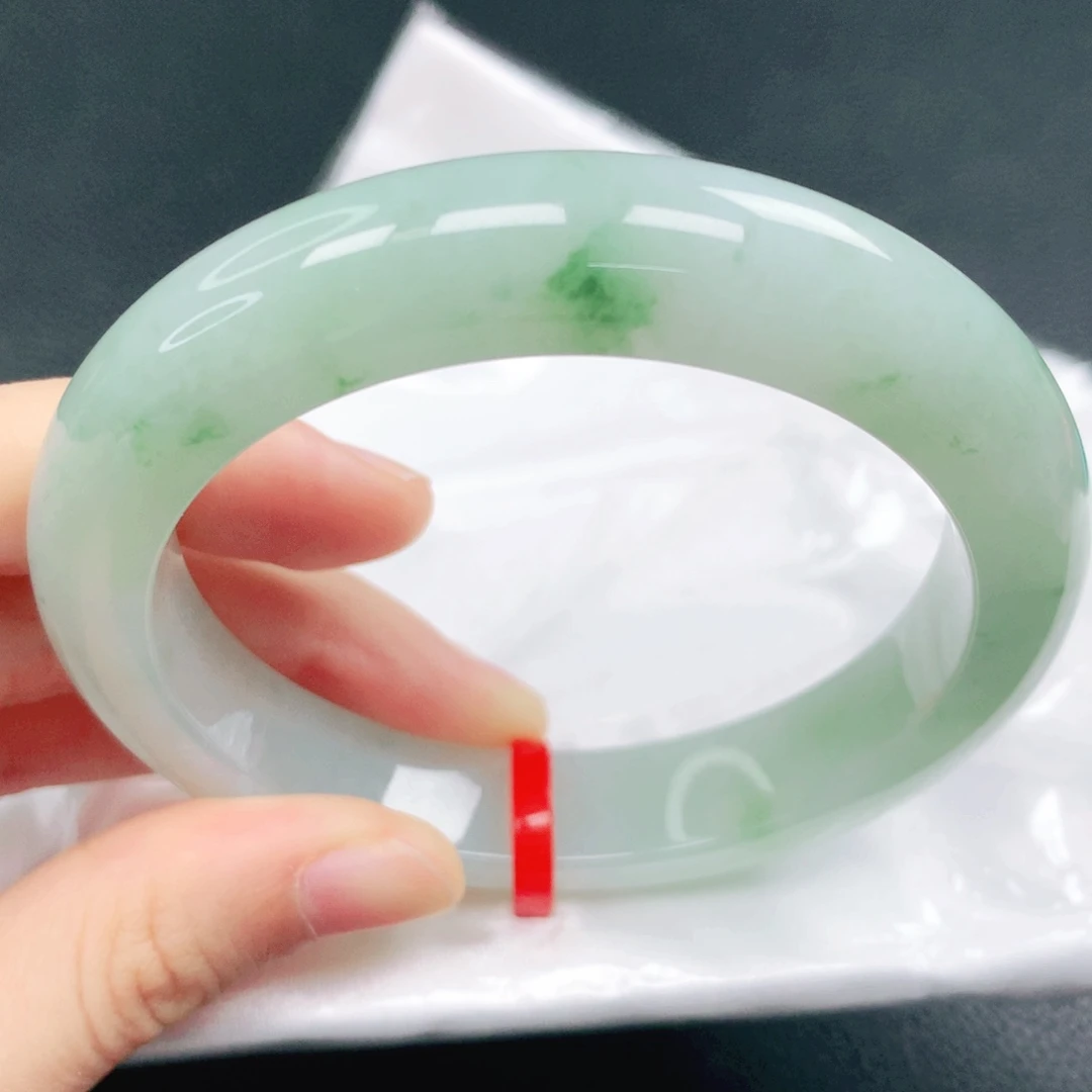 翡翠未镶嵌手镯58圈口