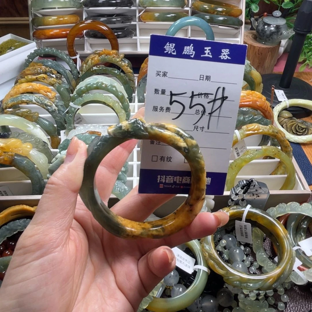 未镶嵌蛇纹石玉手镯