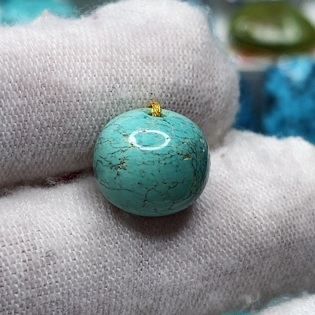 绿松石未镶嵌天然原矿 带武汉地大证书