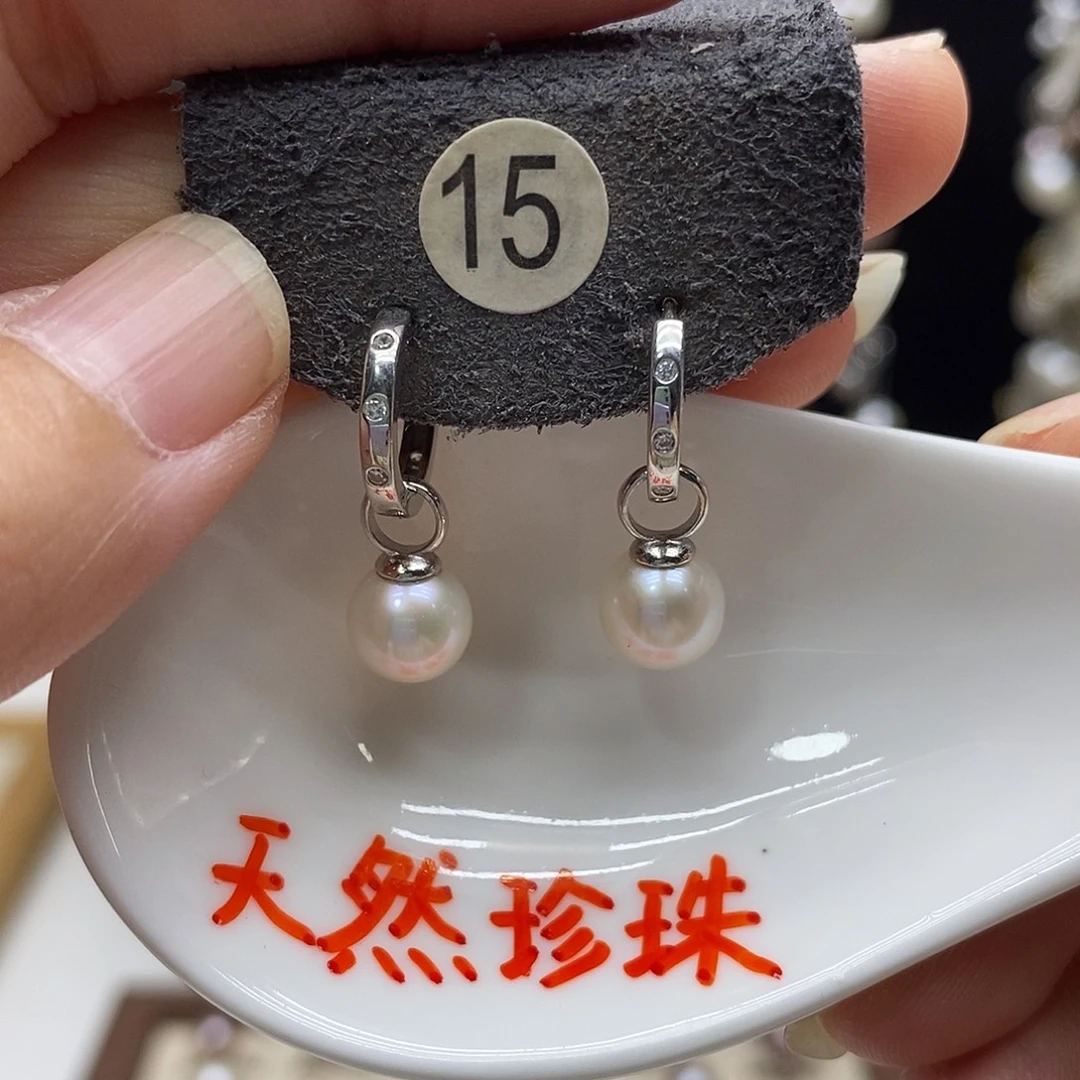 银S925镶嵌耳饰淡水珍珠